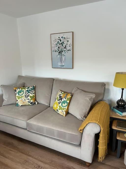 No5 At 53 - 2 Bed Apartment In Leek, Staffs Peak District Exterior foto