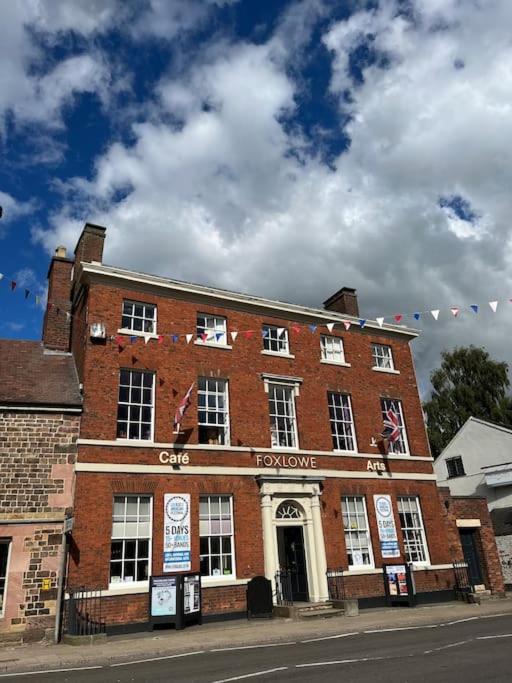 No5 At 53 - 2 Bed Apartment In Leek, Staffs Peak District Exterior foto